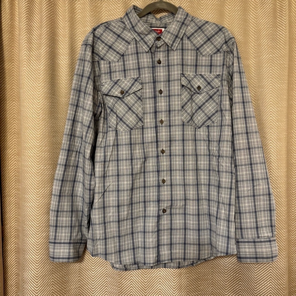 Wrangler Blue Plaid Men’s Polo, Large, Button Up, Casual